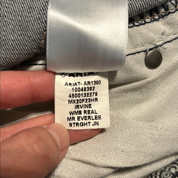 NWT Ariat REAL Irvine Mid Rise Straight Leg Jeans Size 31R - Picture 10 of 12